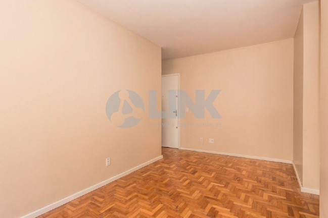 Imagem Apartamento com 1 Quarto à Venda, 39 m² em Vila Ipiranga - Porto Alegre Imagem Apartamento com 1 Quarto à Venda, 39 m² em Vila Ipiranga - Porto Alegre