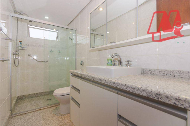 Imagem Apartamento com 3 Quartos à Venda, 139 m² em Auxiliadora - Porto Alegre