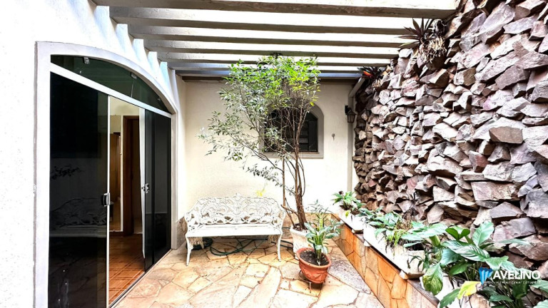 Imagem Casa com 5 Quartos à Venda, 324 m² em Vila Taquarussu - Campo Grande