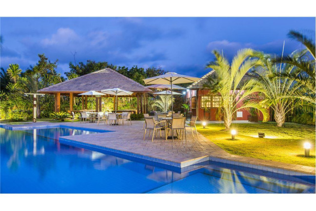 Apartamento à Venda, 137 m² em Praia Do Forte - Mata De São João