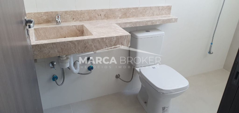 Imagem Casa com 3 Quartos à Venda, 325 m² em Jardim São Luiz - Valinhos Imagem Casa com 3 Quartos à Venda, 325 m² em Jardim São Luiz - Valinhos
