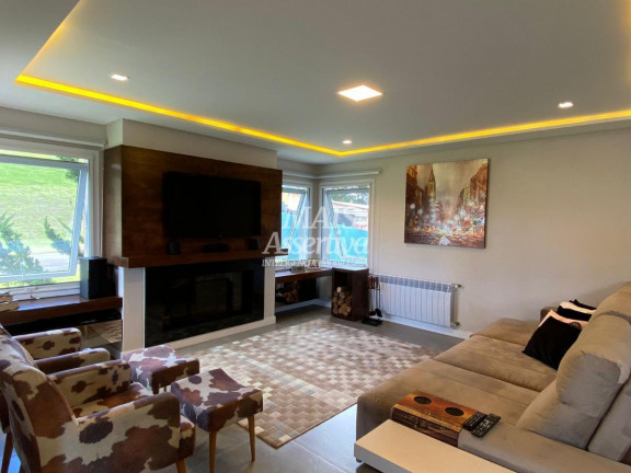 Imagem Casa com 4 Quartos à Venda, 400 m² em Centro - Canela Imagem Casa com 4 Quartos à Venda, 400 m² em Centro - Canela