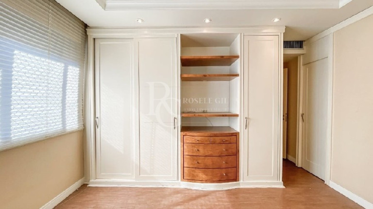 Imagem Apartamento com 3 Quartos à Venda, 159 m² em Bela Vista - Porto Alegre Imagem Apartamento com 3 Quartos à Venda, 159 m² em Bela Vista - Porto Alegre