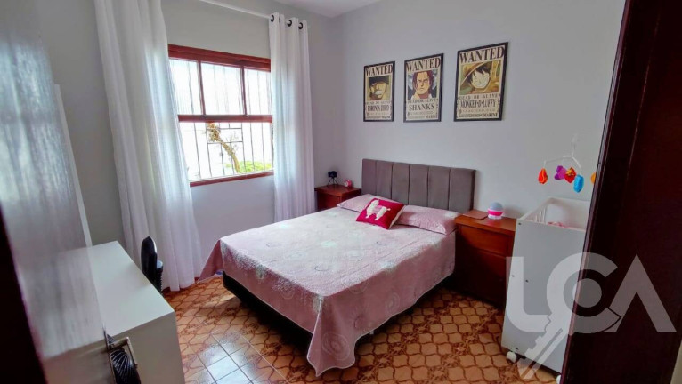 Imagem Casa com 3 Quartos à Venda, 300 m² em Indaiá - Caraguatatuba Imagem Casa com 3 Quartos à Venda, 300 m² em Indaiá - Caraguatatuba