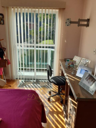 Imagem Casa com 10 Quartos à Venda, 1.570 m² em Carlos Guinle - Teresópolis