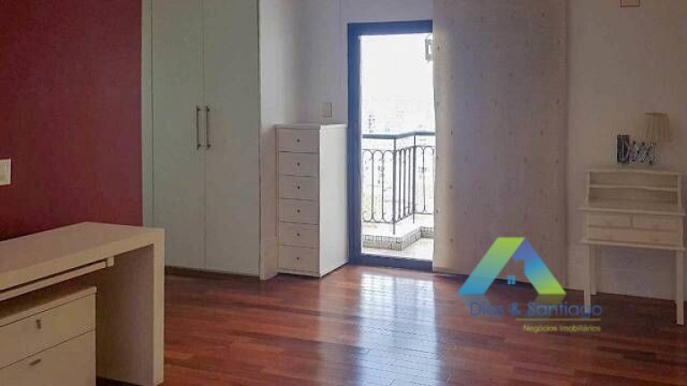Apartamento com 4 Quartos à Venda, 370 m² em Vila Sofia - São Paulo