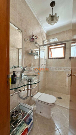 Imagem Casa com 4 Quartos à Venda, 220 m² em Jardim Santa Clara - Guarulhos Imagem Casa com 4 Quartos à Venda, 220 m² em Jardim Santa Clara - Guarulhos