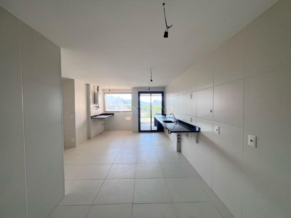 Imagem Apartamento com 3 Quartos à Venda, 198 m² em Barra Da Tijuca - Rio De Janeiro
