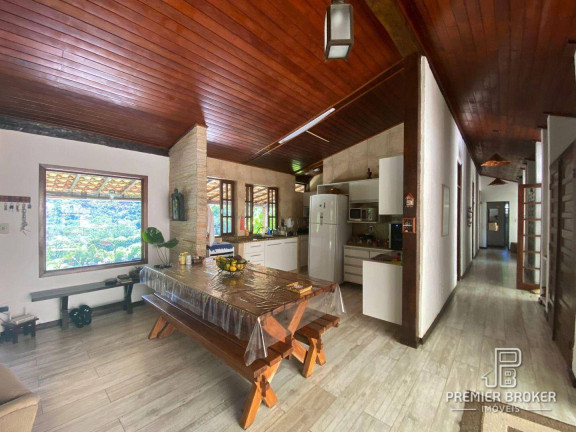 Imagem Casa com 3 Quartos à Venda, 140 m² em Três Córregos - Teresópolis Imagem Casa com 3 Quartos à Venda, 140 m² em Três Córregos - Teresópolis