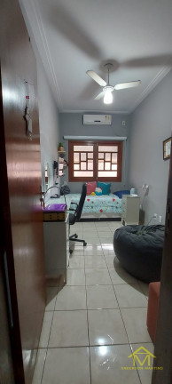 Imagem Casa com 3 Quartos à Venda, 400 m² em Santa Mônica Popular - Vila Velha