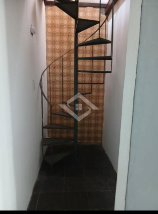 Imagem Casa com 4 Quartos para Alugar, 100 m² em São Francisco - Niterói Imagem Casa com 4 Quartos para Alugar, 100 m² em São Francisco - Niterói
