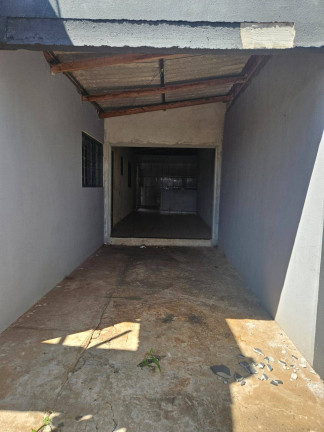 Imagem Casa com 2 Quartos à Venda, 100 m² em Residencial Araucárias I - Arapongas Imagem Casa com 2 Quartos à Venda, 100 m² em Residencial Araucárias I - Arapongas