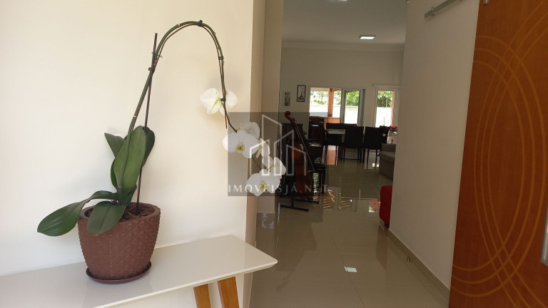 Imagem Casa com 3 Quartos à Venda, 210 m² em Alphaville - Santana De Parnaíba