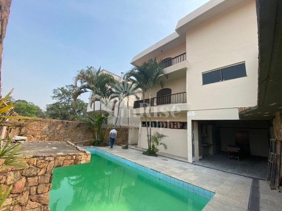Casa com 3 Quartos para Alugar, 375 m² em Alphaville 03 - Santana De Parnaíba