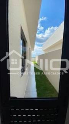 Imagem Casa com 3 Quartos à Venda, 107 m² em Fraron - Pato Branco Imagem Casa com 3 Quartos à Venda, 107 m² em Fraron - Pato Branco