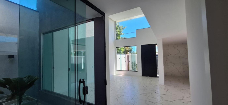 Imagem Casa com 3 Quartos à Venda, 300 m² em Santa Cruz - Rio De Janeiro Imagem Casa com 3 Quartos à Venda, 300 m² em Santa Cruz - Rio De Janeiro