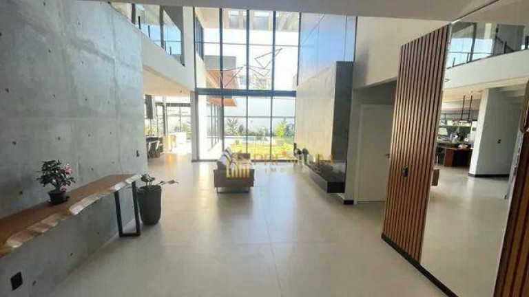 Imagem Sobrado com 4 Quartos à Venda, 415 m² em Condomínio Residencial Colinas Do Paratehy - São José Dos Campos
