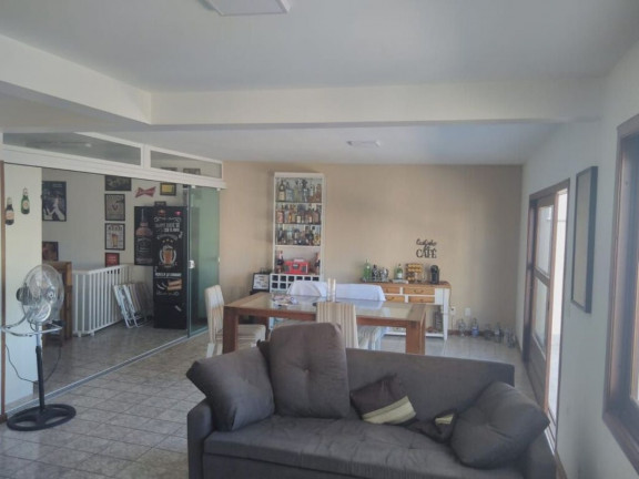Imagem Imóvel com 3 Quartos à Venda, 228 m² em Passo Da Areia - Porto Alegre Imagem Imóvel com 3 Quartos à Venda, 228 m² em Passo Da Areia - Porto Alegre