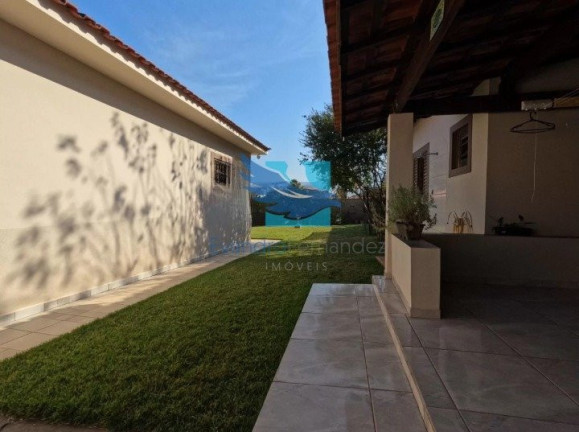 Imagem Casa com 3 Quartos à Venda, 176 m² em Jardim Mariluz - São Pedro