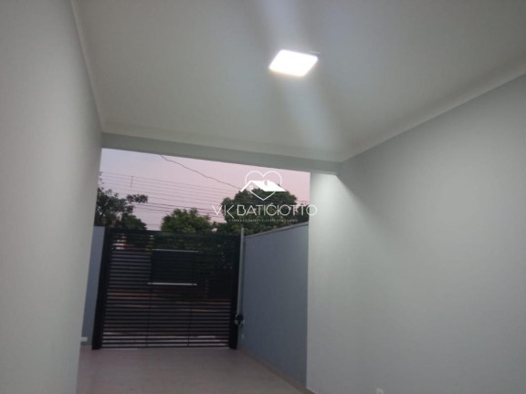 Imagem Casa com 3 Quartos à Venda, em Jardim Diamante - Maringá Imagem Casa com 3 Quartos à Venda, em Jardim Diamante - Maringá