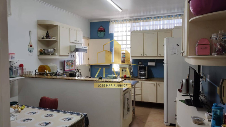 Imagem Casa com 3 Quartos à Venda, 250 m² em Vila Oliveira - Mogi Das Cruzes Imagem Casa com 3 Quartos à Venda, 250 m² em Vila Oliveira - Mogi Das Cruzes