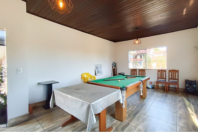 Imagem Casa com 7 Quartos à Venda, 253 m² em Santa Isabel - Viamão Imagem Casa com 7 Quartos à Venda, 253 m² em Santa Isabel - Viamão