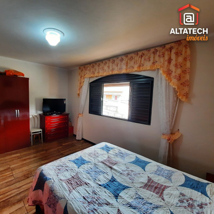 Imagem Casa com 2 Quartos à Venda, 223 m² em Jardim Ipê - Poços De Caldas