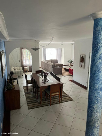 Imagem Sobrado com 3 Quartos à Venda, 330 m² em Vila Alice - Santo André