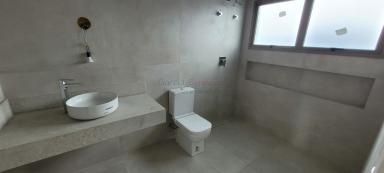 Imagem Casa com 2 Quartos à Venda, 266 m² em Jardim Quintas Das Videiras - Jundiaí
