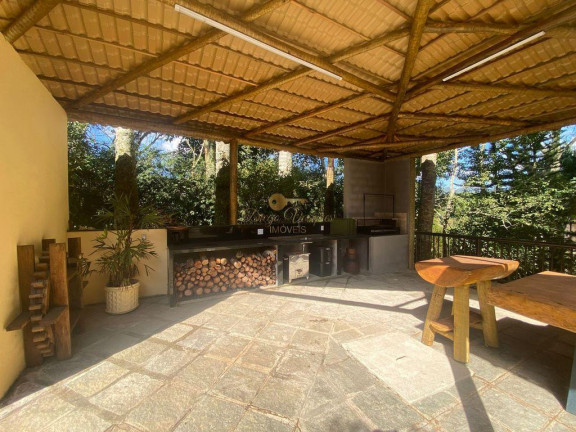 Imagem Casa com 3 Quartos à Venda, 300 m² em Albuquerque - Teresópolis