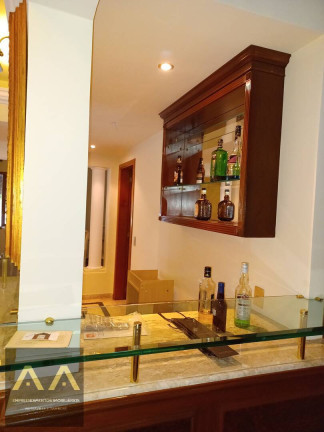 Imagem Casa com 4 Quartos à Venda, 320 m² em Alphaville - Santana De Parnaíba Imagem Casa com 4 Quartos à Venda, 320 m² em Alphaville - Santana De Parnaíba