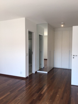 Imagem Imóvel com 3 Quartos para Alugar, 234 m² em Vila Nova Conceição - São Paulo