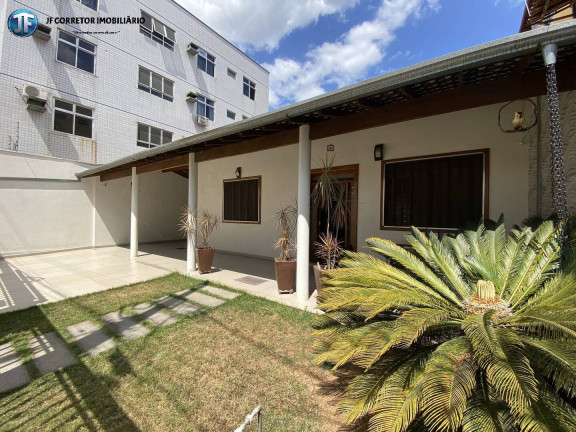 Casa com 3 Quartos à Venda, 304 m² em Cariru - Ipatinga