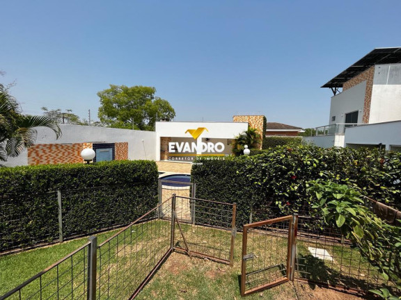 Imagem Casa com 3 Quartos à Venda, 130 m² em Santa Rosa - Cuiabá Imagem Casa com 3 Quartos à Venda, 130 m² em Santa Rosa - Cuiabá