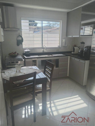 Imagem Casa com 3 Quartos à Venda, 170 m² em Vila São José - Taubaté