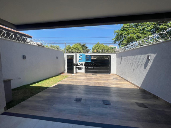 Imagem Casa com 3 Quartos à Venda, 143 m² em Jd América - Goiânia