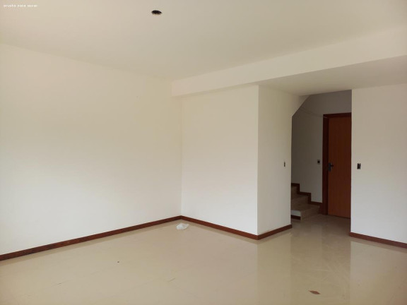 Imagem Casa com 3 Quartos à Venda, 375 m² em Serra Grande - Niterói