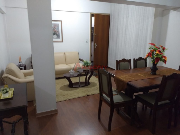 Imagem Apartamento com 2 Quartos à Venda, 66 m² em Centro - Santa Maria