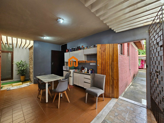 Imagem Casa com 4 Quartos à Venda, 495 m² em Papicu - Fortaleza Imagem Casa com 4 Quartos à Venda, 495 m² em Papicu - Fortaleza