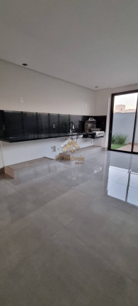 Imagem Casa com 3 Quartos à Venda, 301 m² em São Carlos