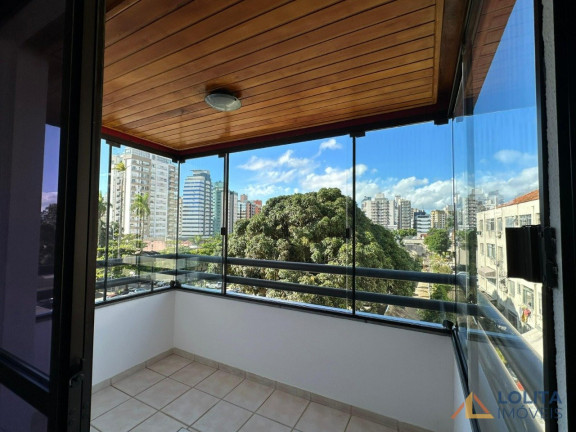 Apartamento com 3 Quartos à Venda, 107 m² em Centro - Florianópolis