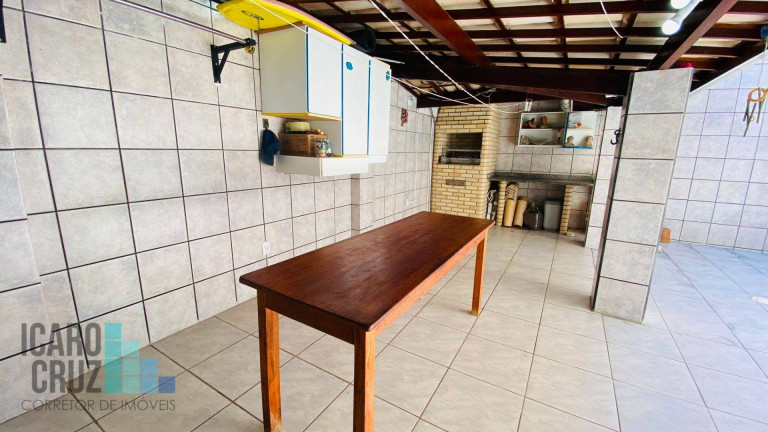 Imagem Casa com 5 Quartos à Venda, 236 m² em Praia Do Flamengo - Salvador