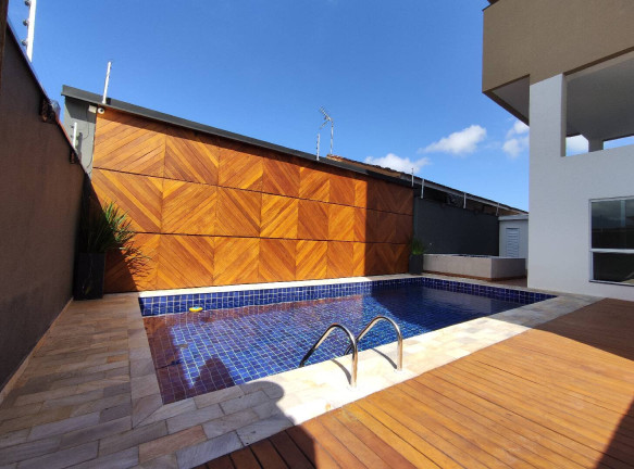 Apartamento com 3 Quartos à Venda, 117 m² em Centro - Ubatuba