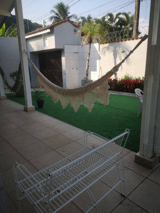 Imagem Casa com 3 Quartos à Venda, 420 m² em Guaiúba - Guarujá
