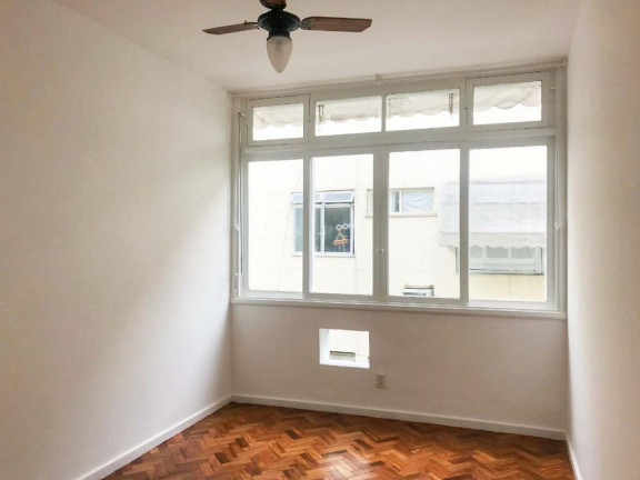Imagem Apartamento com 2 Quartos à Venda, 68 m² em Laranjeiras - Rio De Janeiro Imagem Apartamento com 2 Quartos à Venda, 68 m² em Laranjeiras - Rio De Janeiro
