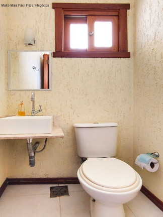 Imagem Sobrado com 3 Quartos à Venda, 266 m² em Aberta Dos Morros - Porto Alegre