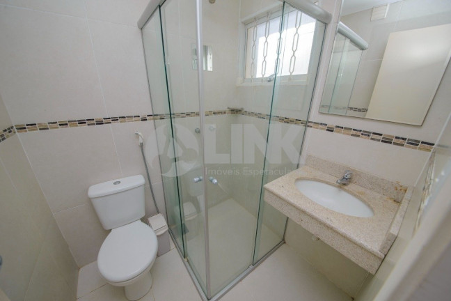 Imagem Casa com 3 Quartos à Venda, 147 m² em Chácara Das Pedras - Porto Alegre Imagem Casa com 3 Quartos à Venda, 147 m² em Chácara Das Pedras - Porto Alegre