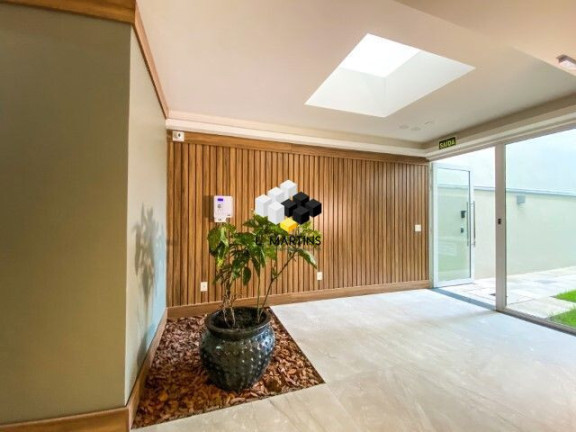 Apartamento com 2 Quartos à Venda, 61 m² em Menino Deus - Porto Alegre