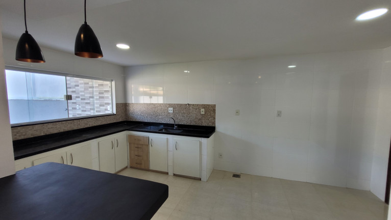Imagem Casa com 3 Quartos à Venda, 180 m² em Jardim Atlântico Leste (itaipuaçu) - Maricá Imagem Casa com 3 Quartos à Venda, 180 m² em Jardim Atlântico Leste (itaipuaçu) - Maricá