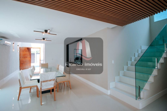 Imagem Imóvel com 5 Quartos à Venda, 322 m² em Ogiva - Cabo Frio